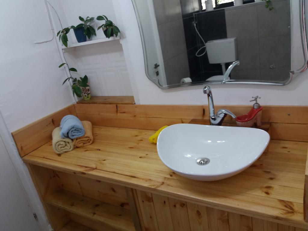 Zipi Orhan Akko Exteriör bild